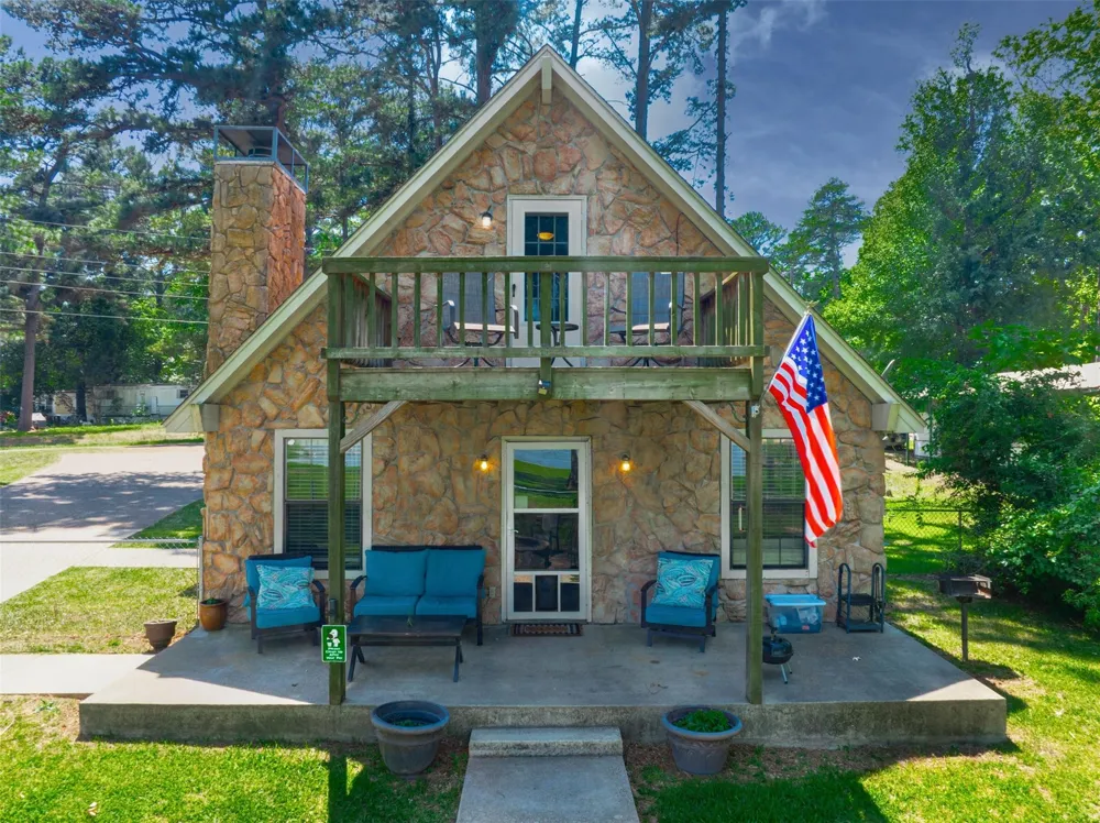 4479 Sunrise Drive Chandler, TX 75758