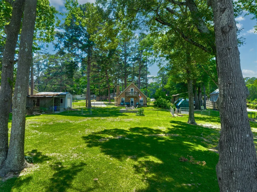4479 Sunrise Drive Chandler, TX 75758