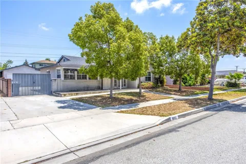 8082 San Heron