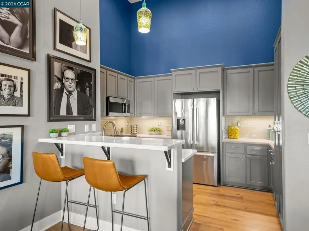 228 1St St Benicia, CA 94510