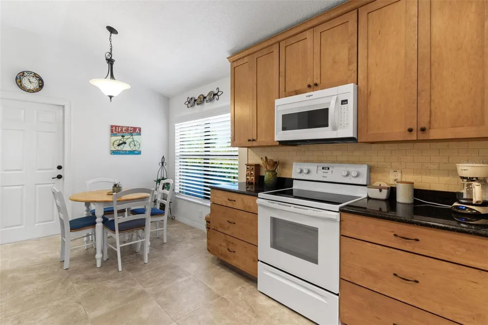 6115 LANDINGS BOULEVARD Lady Lake, FL 32159