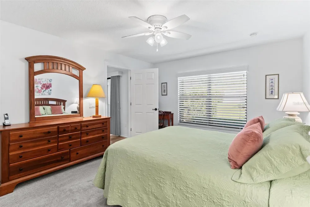 6115 LANDINGS BOULEVARD Lady Lake, FL 32159