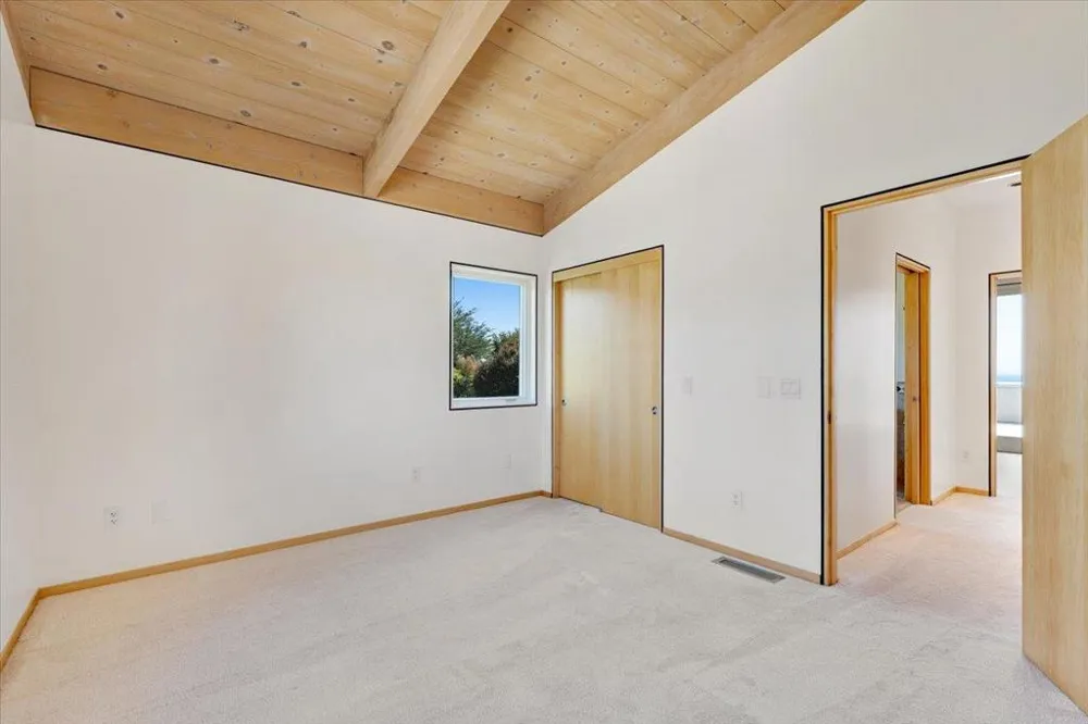 405 Heather Point Lane Watsonville, CA 95076