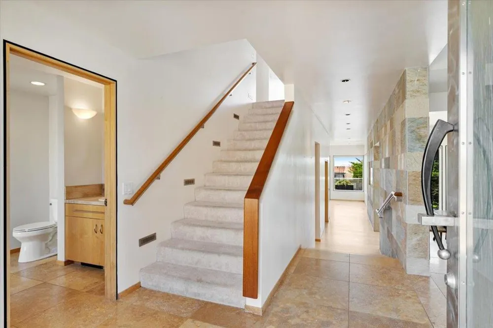 405 Heather Point Lane Watsonville, CA 95076