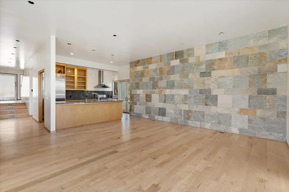 405 Heather Point Lane Watsonville, CA 95076