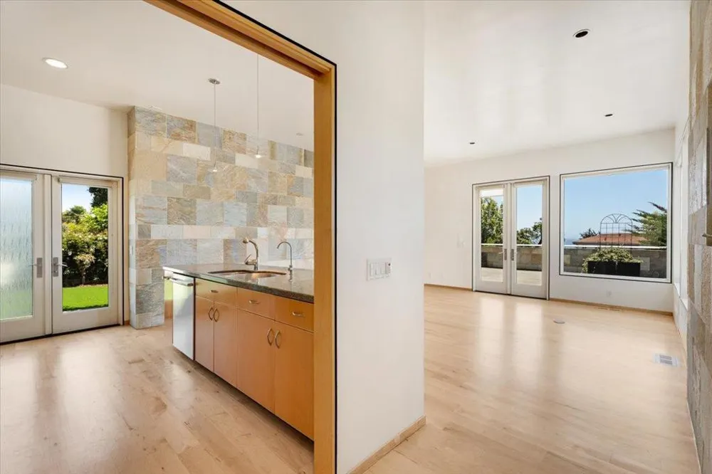 405 Heather Point Lane Watsonville, CA 95076