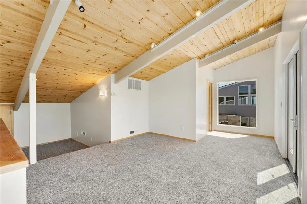 405 Heather Point Lane Watsonville, CA 95076