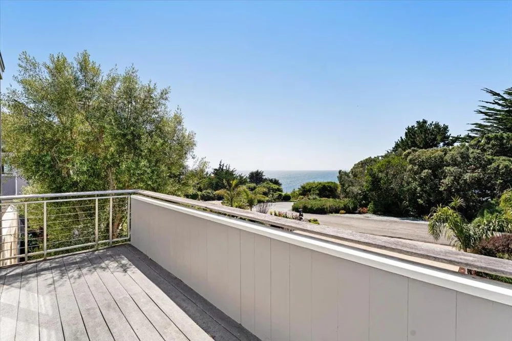 405 Heather Point Lane Watsonville, CA 95076
