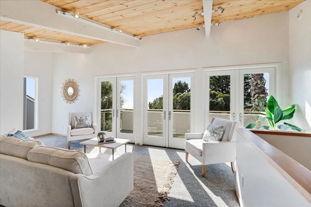 405 Heather Point Lane Watsonville, CA 95076