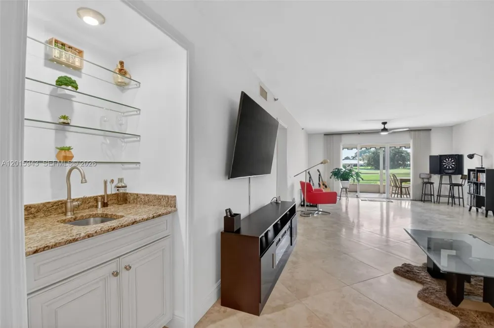 300 John F Kennedy Dr #101 Atlantis, FL 33462