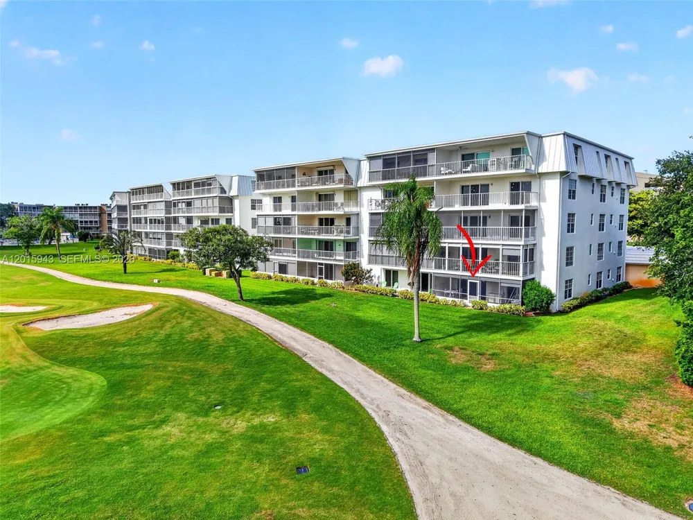 300 John F Kennedy Dr #101 Atlantis, FL 33462