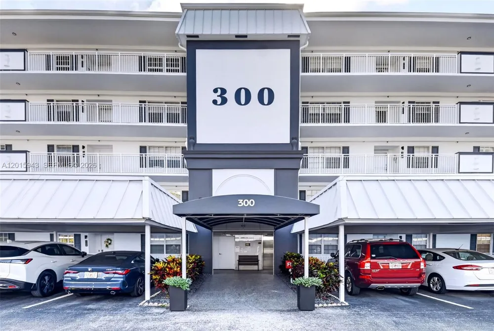 300 John F Kennedy Dr #101 Atlantis, FL 33462