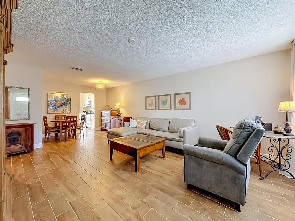 5925 SHORE BOULEVARD S #107 Gulfport, FL 33707