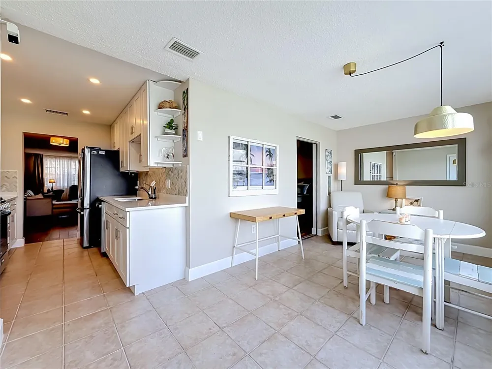 5925 SHORE BOULEVARD S #107 Gulfport, FL 33707