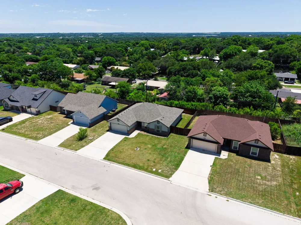 1124 Limestone Drive Lampasas, TX 76550