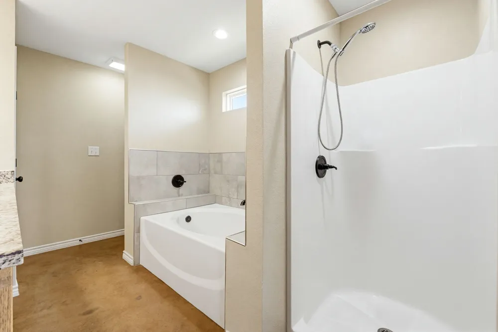 1124 Limestone Drive Lampasas, TX 76550