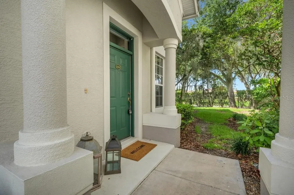 684 GRASSLANDS VILLAGE CIRCLE Lakeland, FL 33803