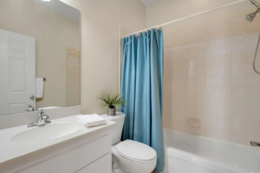 684 GRASSLANDS VILLAGE CIRCLE Lakeland, FL 33803
