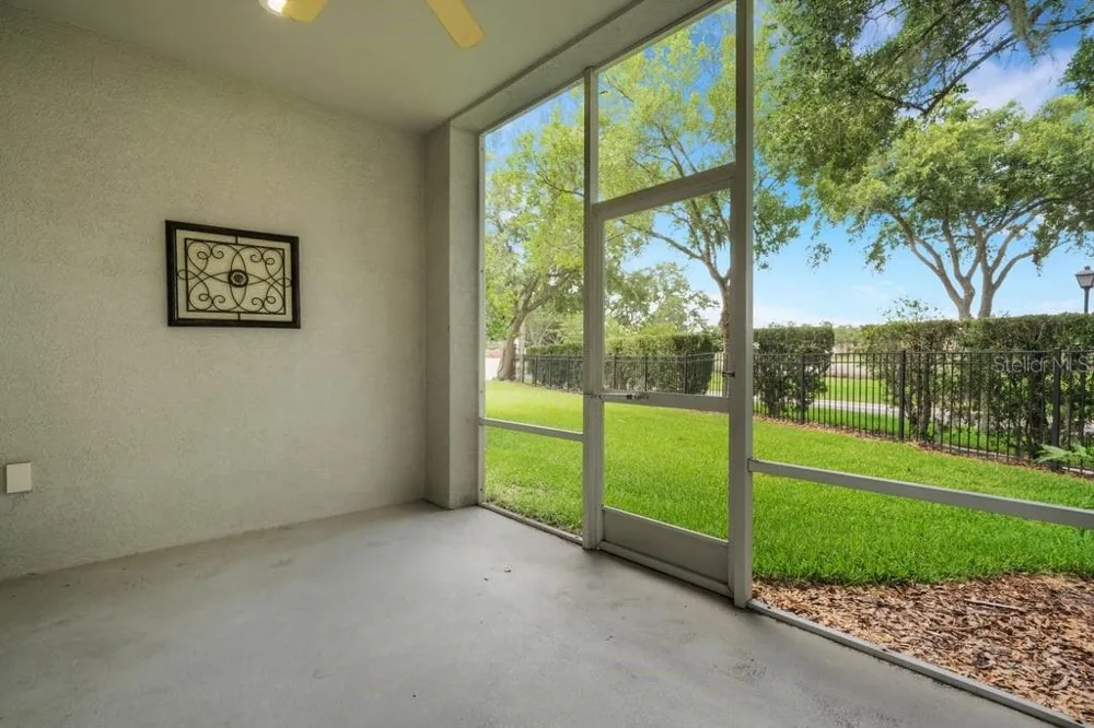684 GRASSLANDS VILLAGE CIRCLE Lakeland, FL 33803