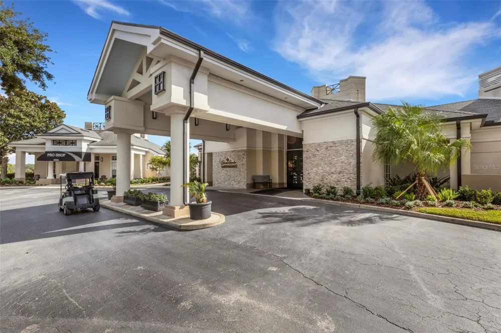 684 GRASSLANDS VILLAGE CIRCLE Lakeland, FL 33803