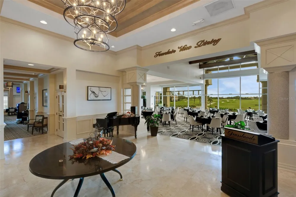 684 GRASSLANDS VILLAGE CIRCLE Lakeland, FL 33803