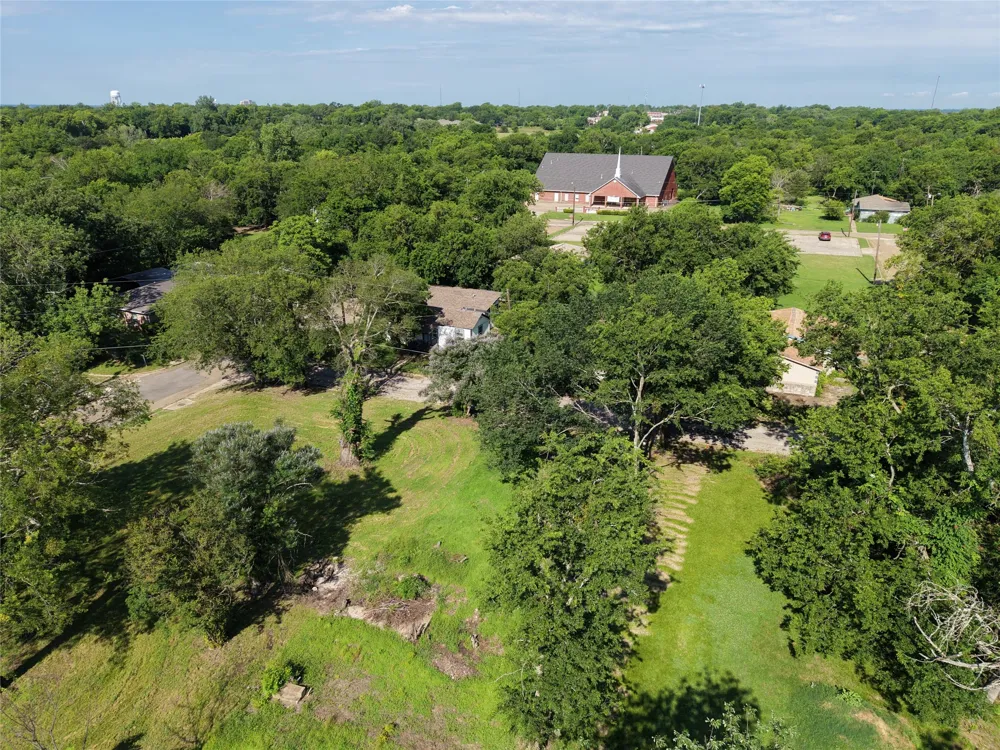 118 Norris Street Commerce, TX 75428