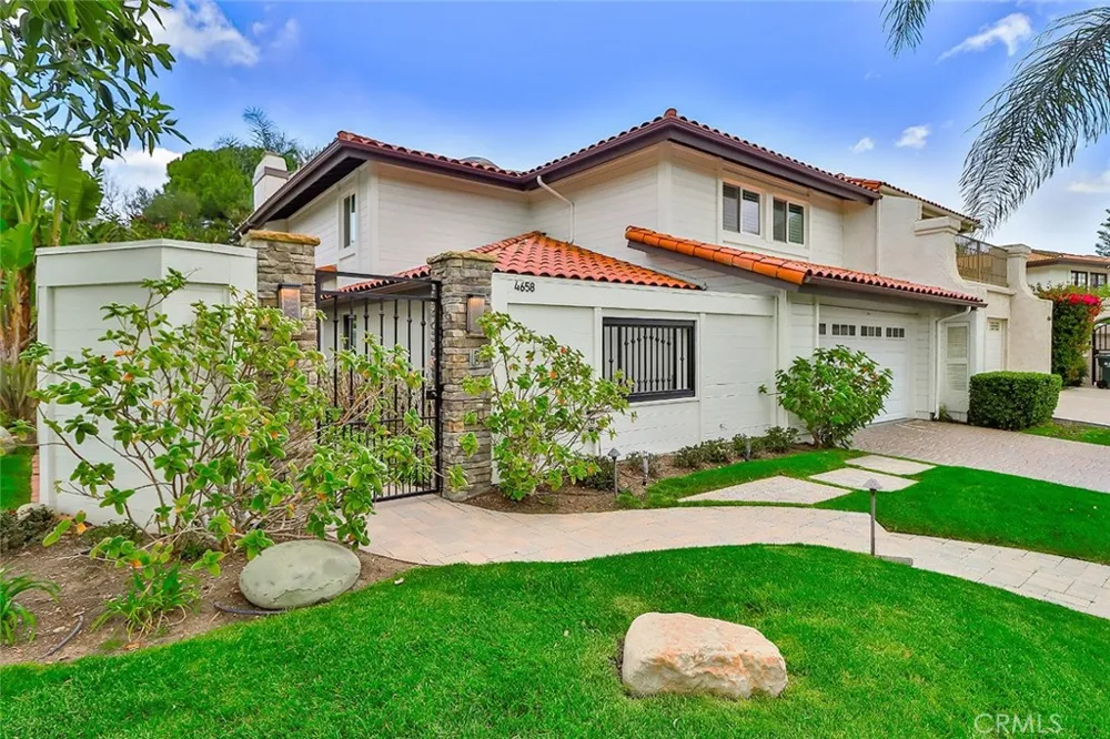 4658 Tam Oshanter Drive Westlake Village, CA 91362