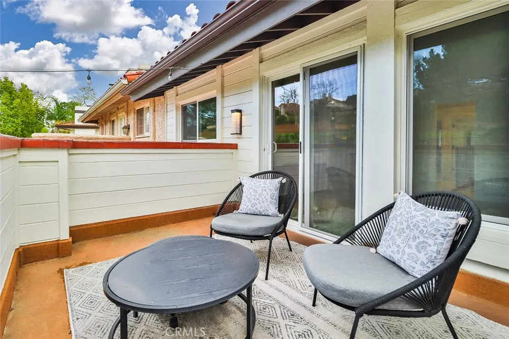 4658 Tam Oshanter Drive Westlake Village, CA 91362
