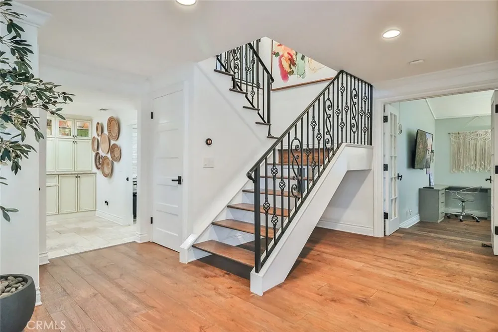 4658 Tam Oshanter Drive Westlake Village, CA 91362