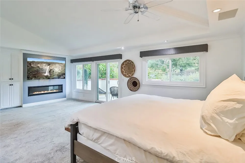 4658 Tam Oshanter Drive Westlake Village, CA 91362