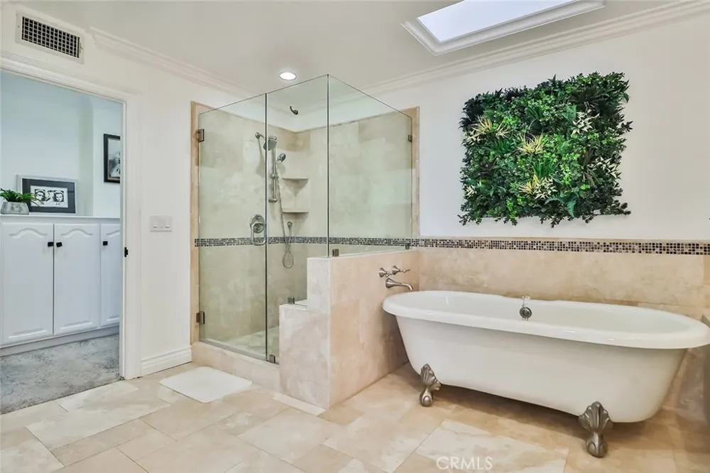 4658 Tam Oshanter Drive Westlake Village, CA 91362