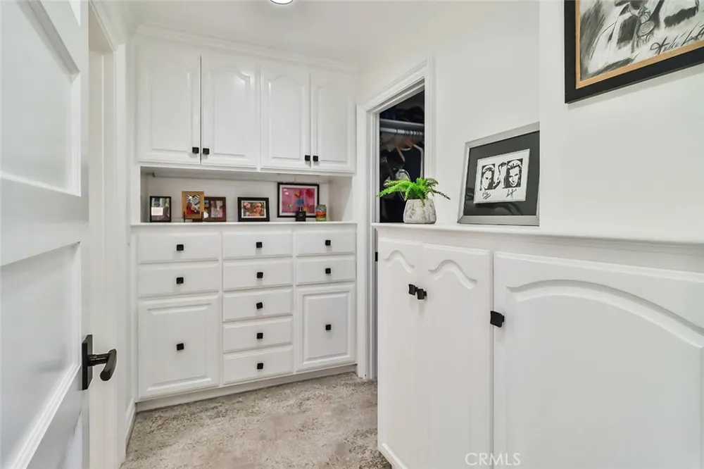 4658 Tam Oshanter Drive Westlake Village, CA 91362
