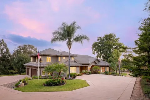 15275 Eastvale Rd