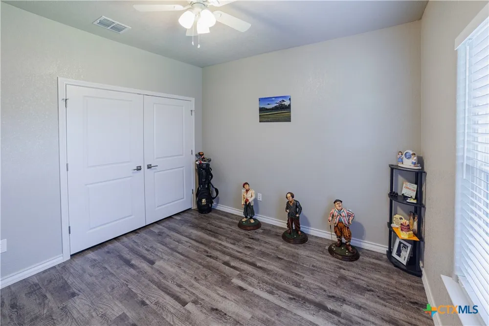123 Navarro Crossing #12A Seguin, TX 78155