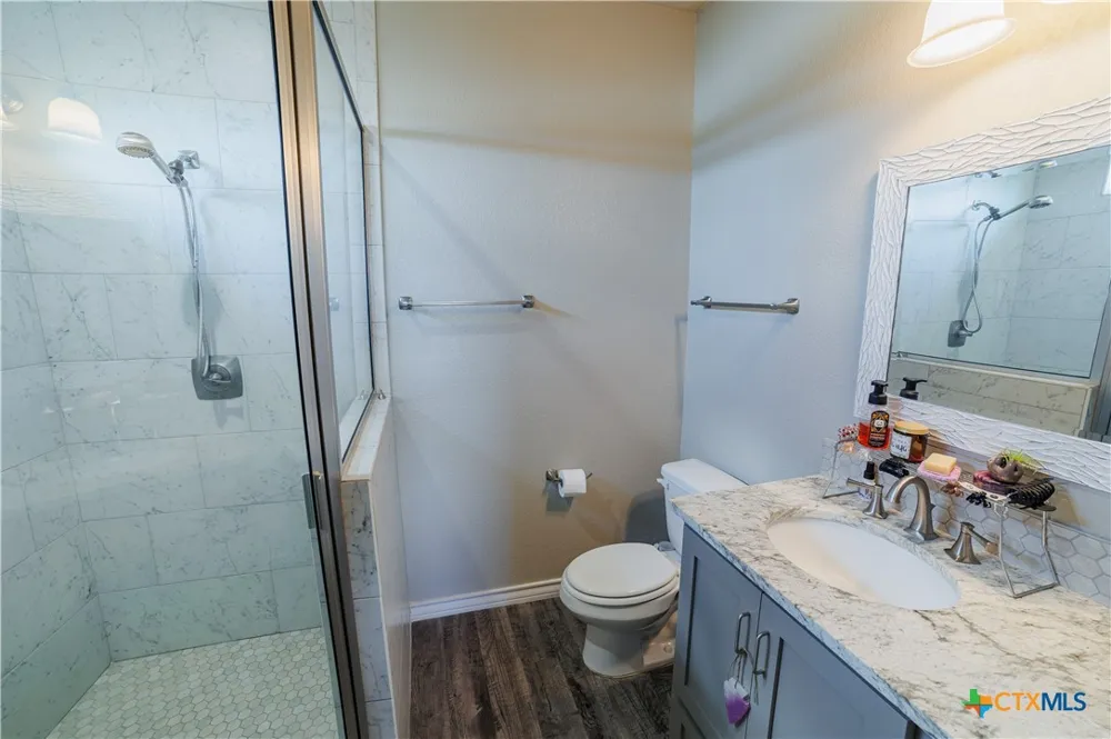 123 Navarro Crossing #12A Seguin, TX 78155
