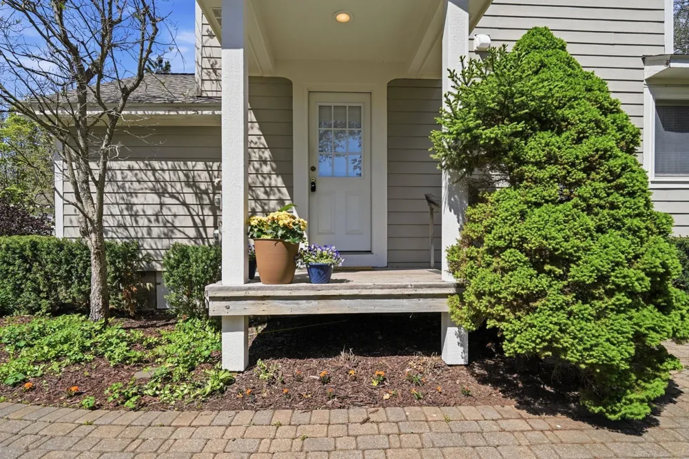 776 Heights Road Lake Orion Village, MI 48362