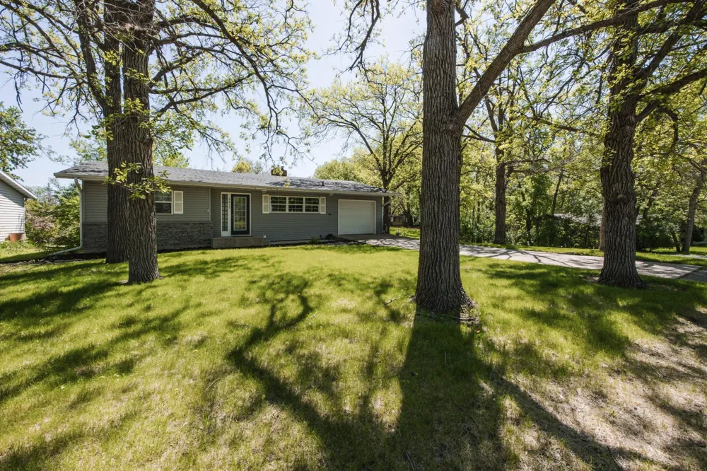 1417 Long Avenue Detroit Lakes, MN 56501