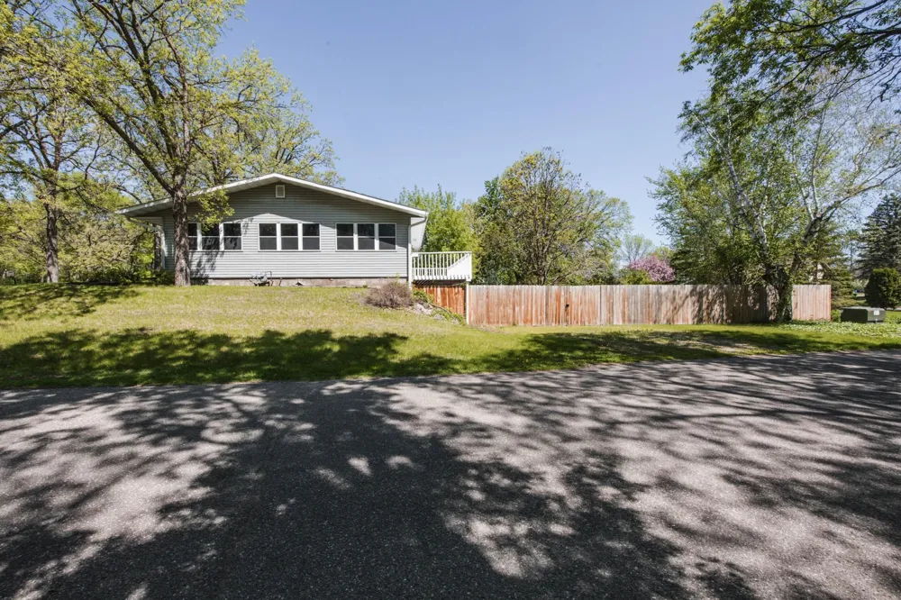 1417 Long Avenue Detroit Lakes, MN 56501