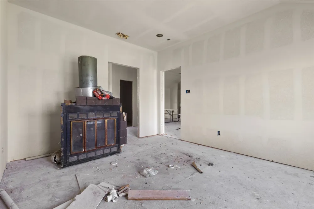 2791 Farm Road 2068 Klondike, TX 75448