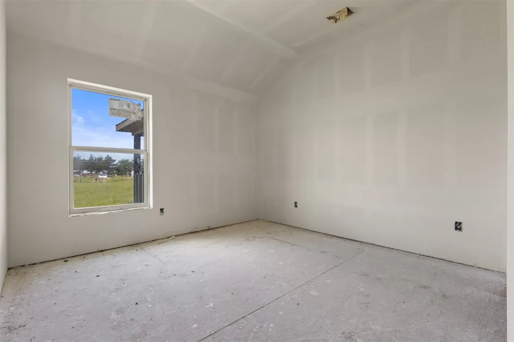 2791 Farm Road 2068 Klondike, TX 75448
