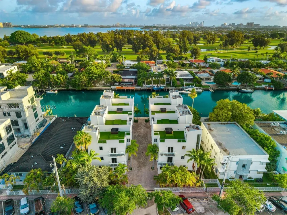 1975 Calais Dr #5 Miami Beach, FL 33141