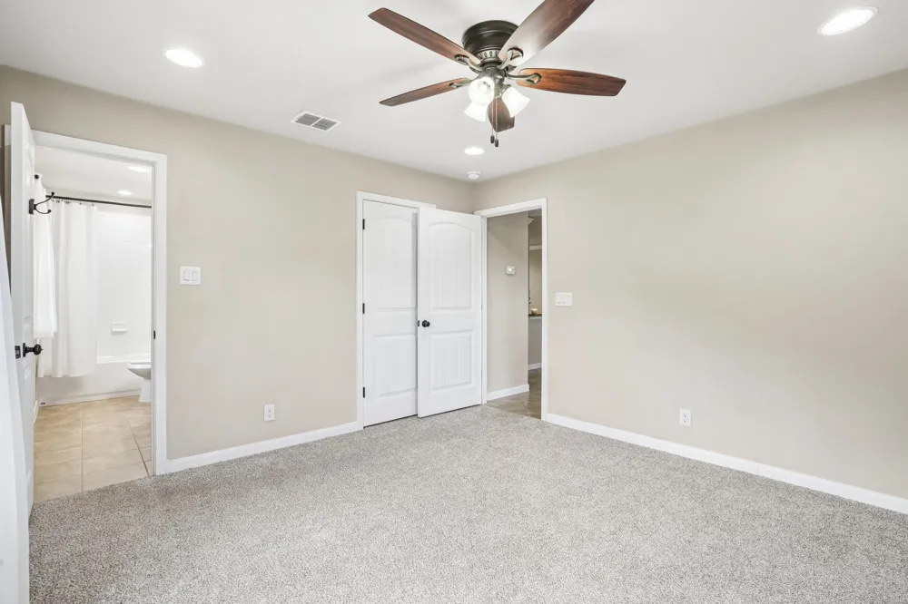 1427 Bonnyview Drive Canyon Lake, TX 78133