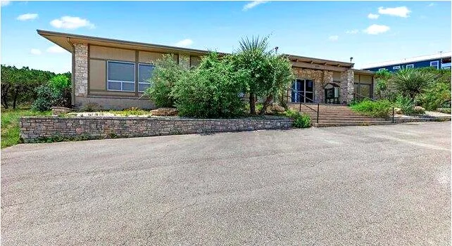 1427 Bonnyview Drive Canyon Lake, TX 78133