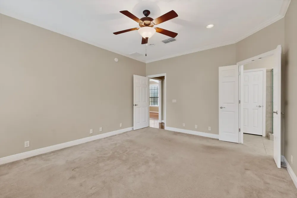 13933 Ashton Woods Circle #71 Austin, TX 78727
