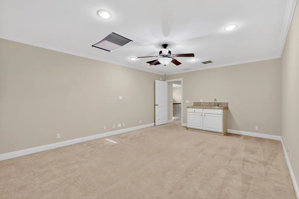 13933 Ashton Woods Circle #71 Austin, TX 78727