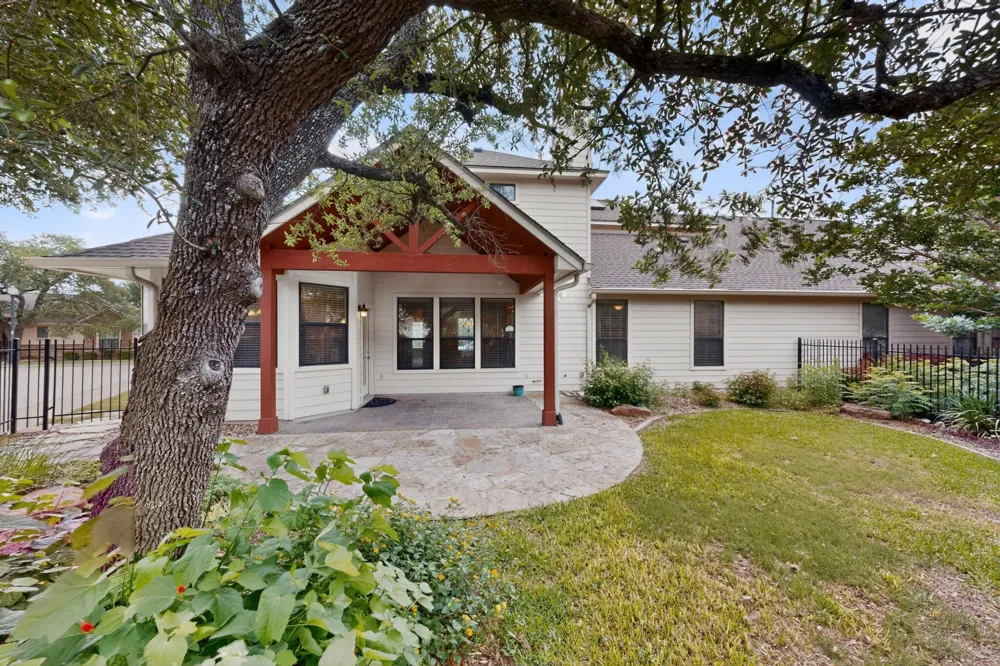 13933 Ashton Woods Circle #71 Austin, TX 78727