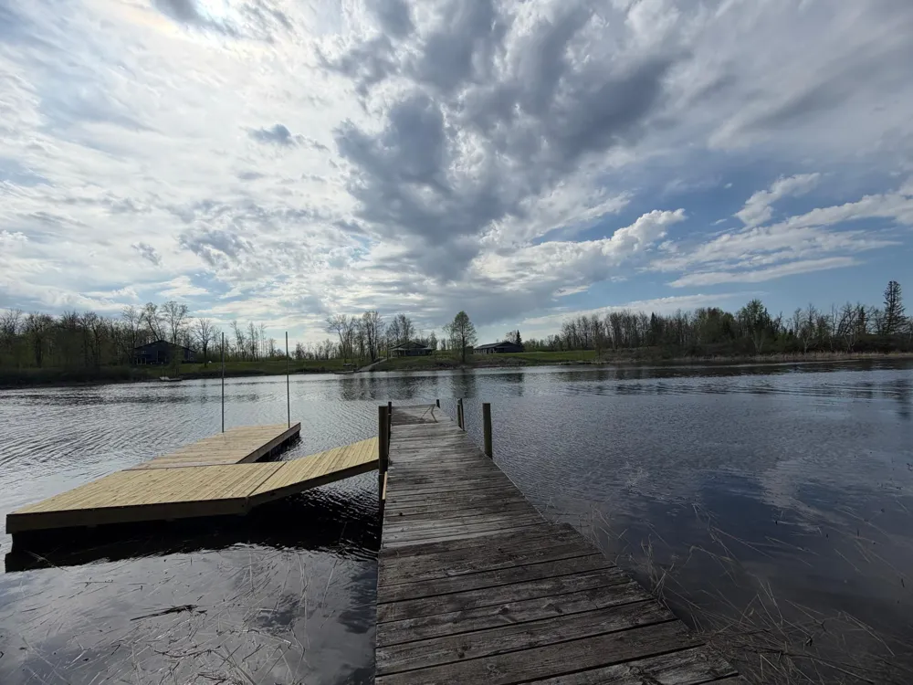 1377 Riverside Drive NW Baudette, MN 56623