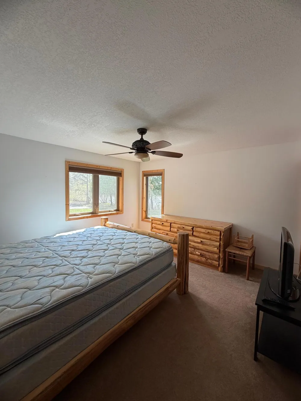 1377 Riverside Drive NW Baudette, MN 56623