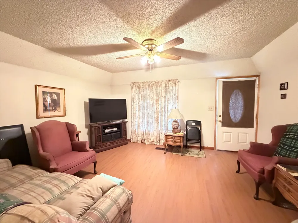 403 Reagan Street Hamilton, TX 76531