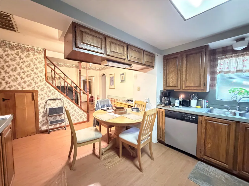 403 Reagan Street Hamilton, TX 76531